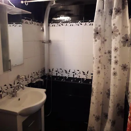 Family Style, Main Street, 20 Minutes From The Sea Бургас